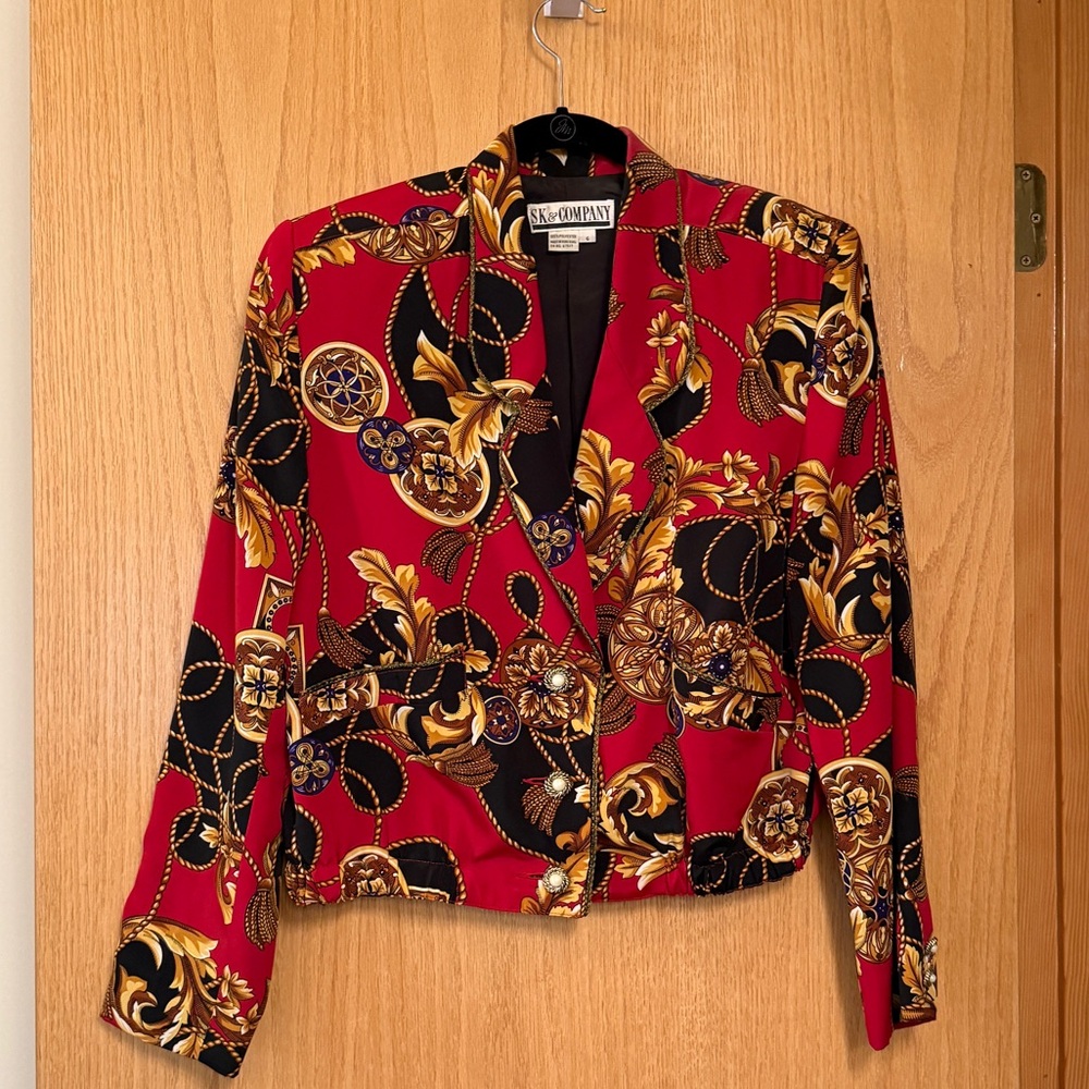 Vintage baroque print cropped blazer.